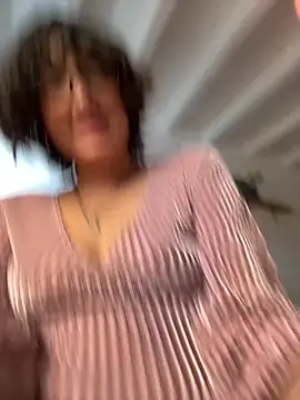 aurora xoxo online show from 22, 3, 2026