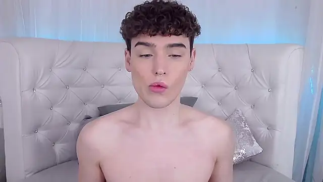 RobbyCharming online show from 7, 11, 2025