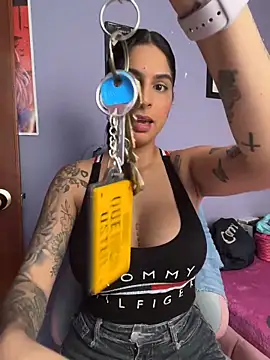 charlotte stevenss  online show from 10, 10, 2025