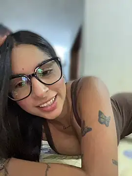 charlotte stevenss  online show from 14, 4, 2026