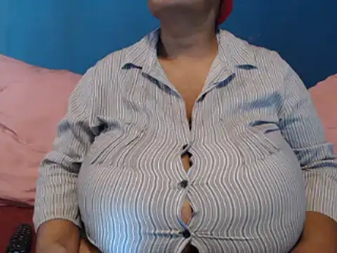 CUTEFIRMMELONSS online show from 28, 12, 2024