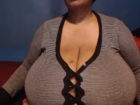 CUTEFIRMMELONSS online show from 23, 1, 2025