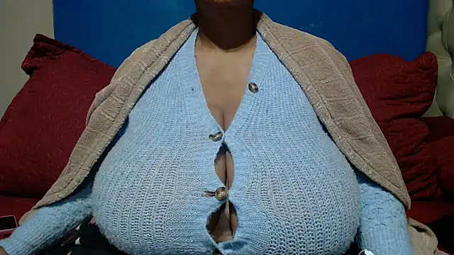 Snapshot of CUTEFIRMMELONSS chatting on 30, 5, 2026 CUTEFIRMMELONSS online show from 30, 5, 2026