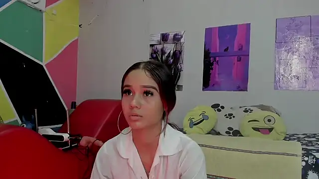 MarianaManzur online show from 24, 1, 2025