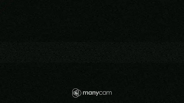 Snapshot of dennisnl93 chatting on 6, 4, 2026 dennisnl93 online show from 6, 4, 2026