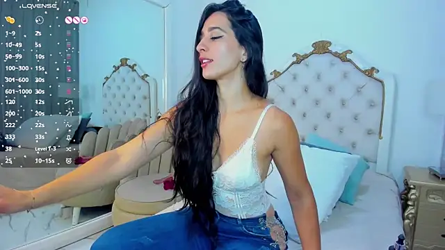 Valentina Ross  online show from 24, 1, 2025