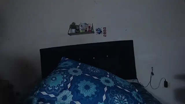 Snapshot of bella_n99 chatting on 15, 9, 2025 bella n99 online show from 15, 9, 2025