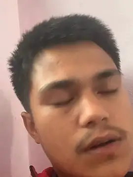 Snapshot of Hullax chatting on 7, 2, 2026 Hullax online show from 7, 2, 2026