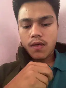 Snapshot of Hullax chatting on 1, 3, 2026 Hullax online show from 1, 3, 2026