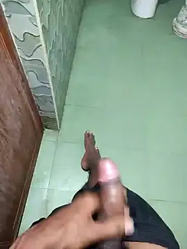 Snapshot of yo19boy chatting on 13, 2, 2025 yo19boy online show from 13, 2, 2025