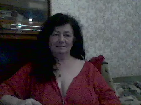 Snapshot of GypsiQueen2 chatting on 9, 2, 2025 GypsiQueen2 online show from 9, 2, 2025