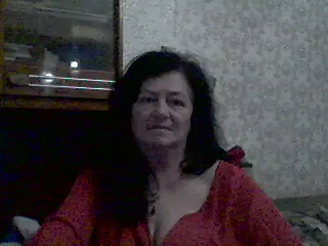 Snapshot of GypsiQueen2 chatting on 9, 2, 2025 GypsiQueen2 online show from 9, 2, 2025