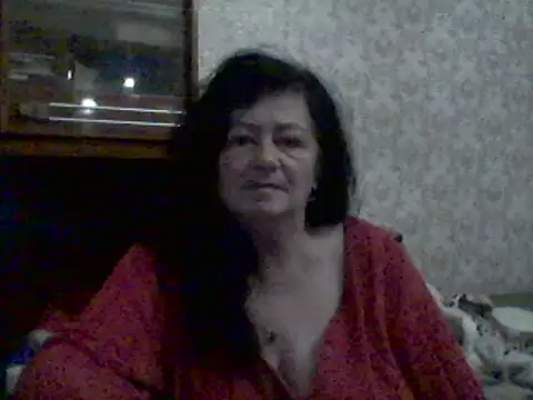 Snapshot of GypsiQueen2 chatting on 13, 2, 2025 GypsiQueen2 online show from 13, 2, 2025