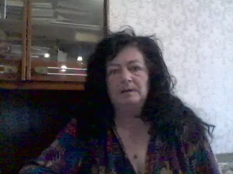 Snapshot of GypsiQueen2 chatting on 21, 2, 2025 GypsiQueen2 online show from 21, 2, 2025