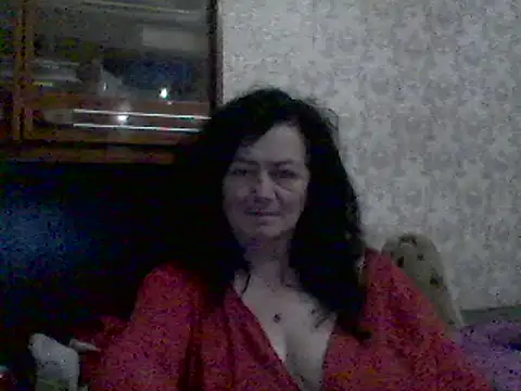 Snapshot of GypsiQueen2 chatting on 27, 2, 2025 GypsiQueen2 online show from 27, 2, 2025