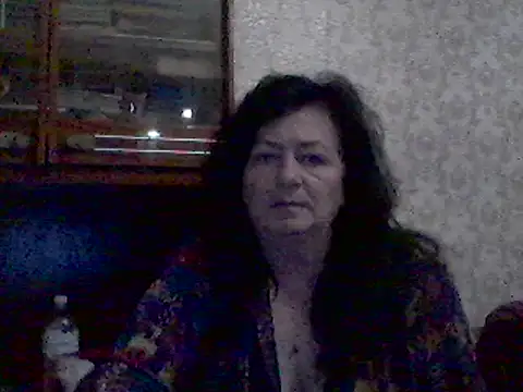 Snapshot of GypsiQueen2 chatting on 6, 3, 2025 GypsiQueen2 online show from 6, 3, 2025