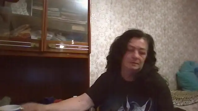 Snapshot of GypsiQueen2 chatting on 30, 9, 2025 GypsiQueen2 online show from 30, 9, 2025