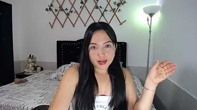 Snapshot of naughty_girl_4u chatting on 1, 3, 2026 naughty girl 4u online show from 1, 3, 2026