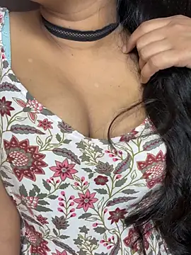 SCHOOL Girl 0 online show from 18, 9, 2025