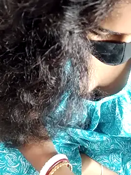 Bengali-boudi online show from 4, 5, 2026
