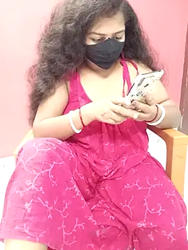 Snapshot of Bengali-boudi chatting on 4, 7, 2026 Bengali-boudi online show from 4, 7, 2026