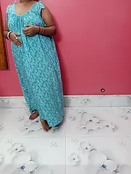 Snapshot of Bengali-boudi chatting on 17, 7, 2026 Bengali-boudi online show from 17, 7, 2026