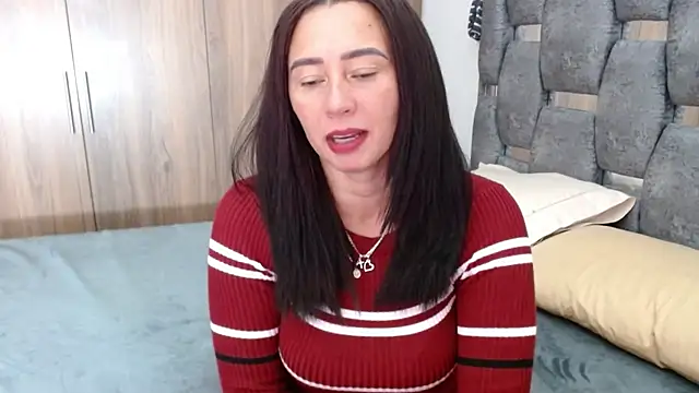 sara hott 1 online show from 8, 3, 2025