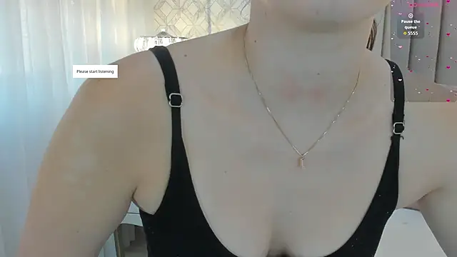 Pia Johnson  online show from 24, 10, 2025