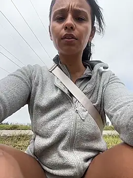 J loren online show from 4, 4, 2026