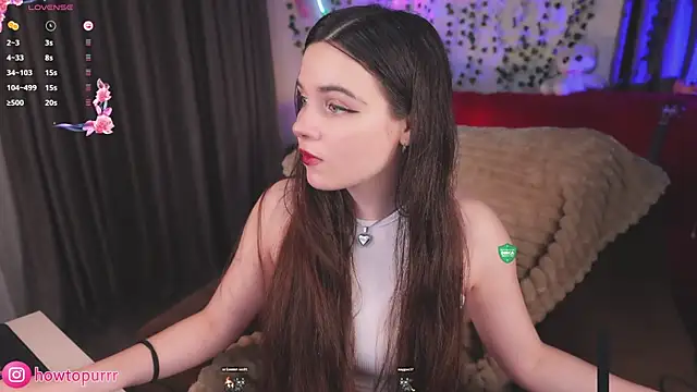 How2Meow online show from 28, 7, 2026