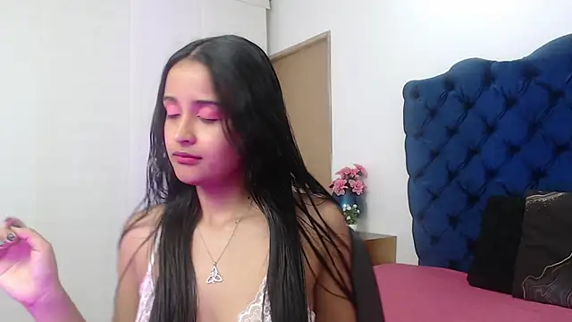 Lili666  online show from 4, 12, 2025