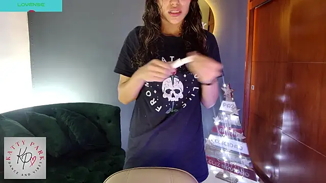 kattypark online show from 12, 12, 2024