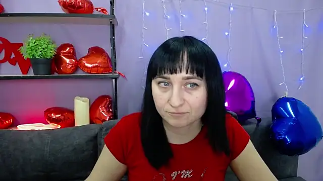 NinaFlawlees online show from 3, 3, 2025