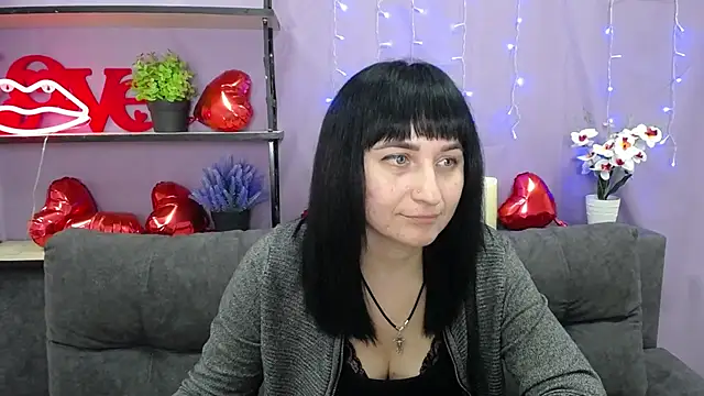 NinaFlawlees online show from 7, 3, 2025