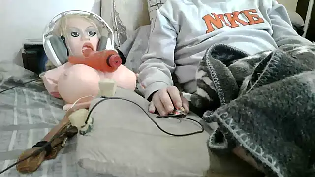 Snapshot of messi_syssy chatting on 12, 7, 2026 messi syssy online show from 12, 7, 2026