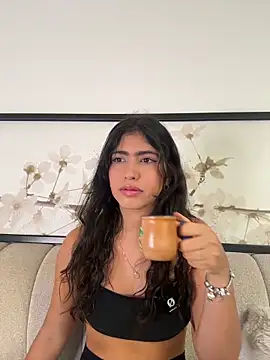 Gaby zahir  online show from 5, 2, 2026