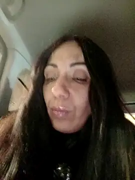 LeticiaWoods online show from 15, 2, 2025