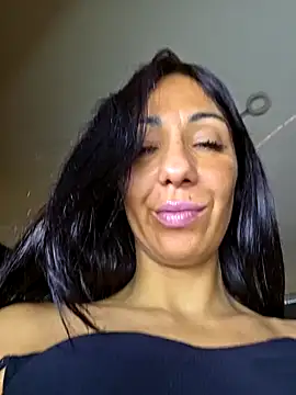 LeticiaWoods online show from 7, 10, 2025