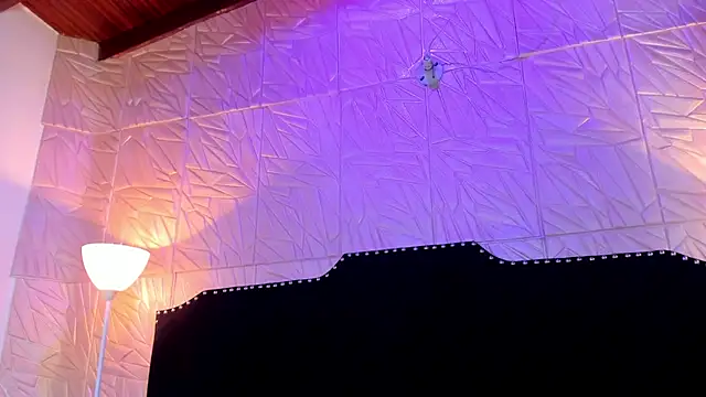 JennyRouse01 online show from 2, 4, 2026