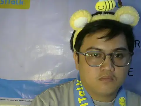 Snapshot of Yummy_Tommy21 chatting on 19, 9, 2025 Yummy Tommy21 online show from 19, 9, 2025