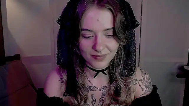 Snapshot of risha_laas chatting on 1, 12, 2024 risha laas online show from 1, 12, 2024