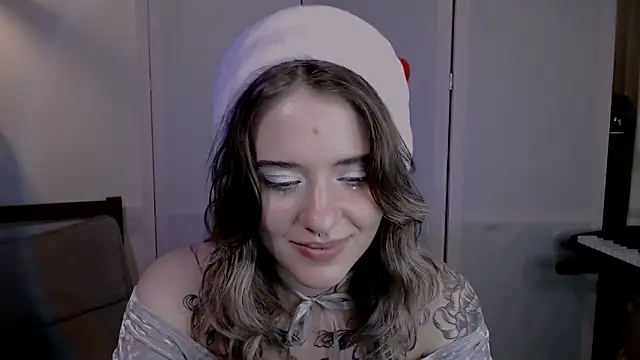 Snapshot of risha_laas chatting on 24, 12, 2024 risha laas online show from 24, 12, 2024