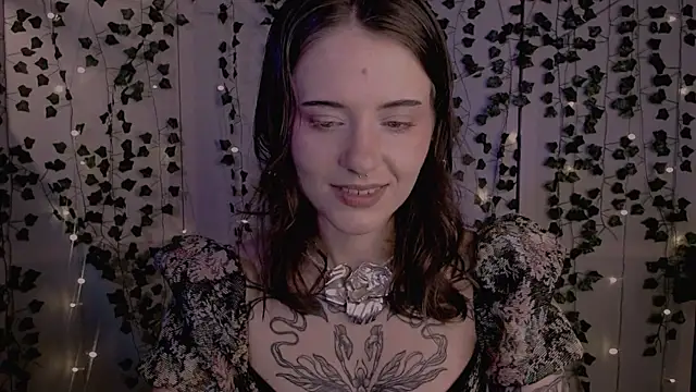 Snapshot of risha_laas chatting on 26, 9, 2025 risha laas online show from 26, 9, 2025