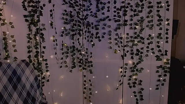 Snapshot of risha_laas chatting on 24, 10, 2025 risha laas online show from 24, 10, 2025