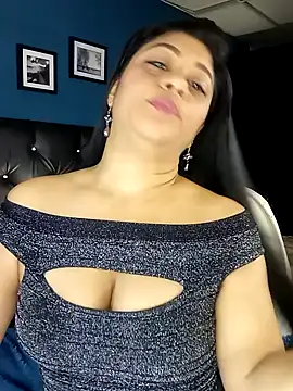 Lashmy111 online show from 18, 1, 2025