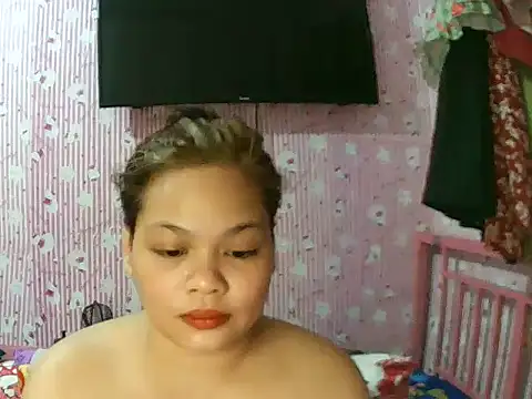 Snapshot of shaira4u chatting on 25, 4, 2026 shaira4u online show from 25, 4, 2026