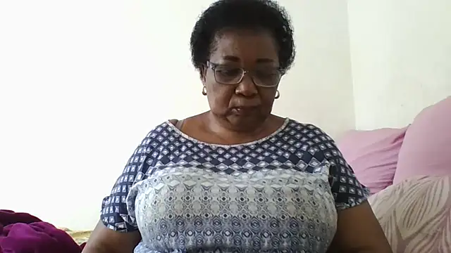 KinkyRicoSaisyours online show from 10, 4, 2026