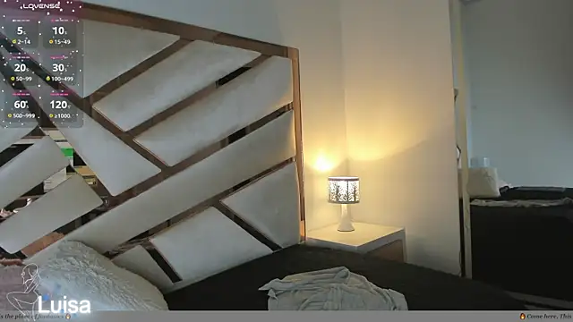 Snapshot of Naughty__Mom chatting on 18, 12, 2024 Naughty Mom online show from 18, 12, 2024