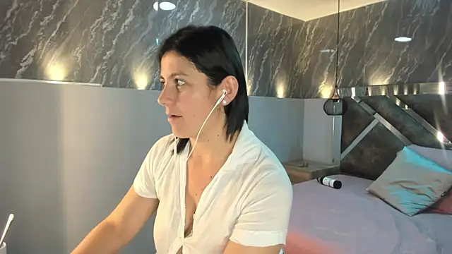 SarahDeyvis online show from 29, 12, 2024