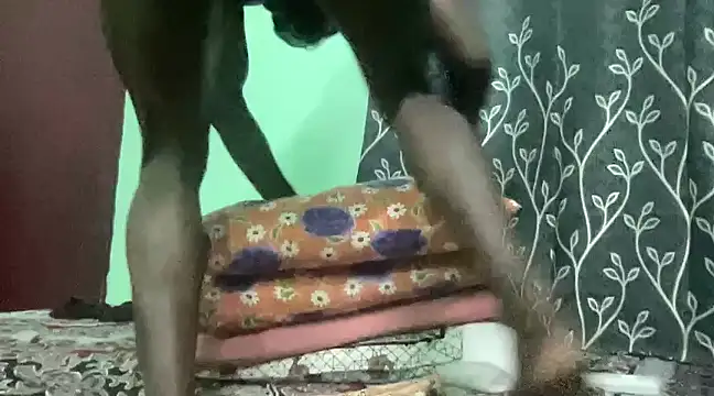 Snapshot of Indian-Drag-Queen chatting on 24, 1, 2025 Indian-Drag-Queen online show from 24, 1, 2025